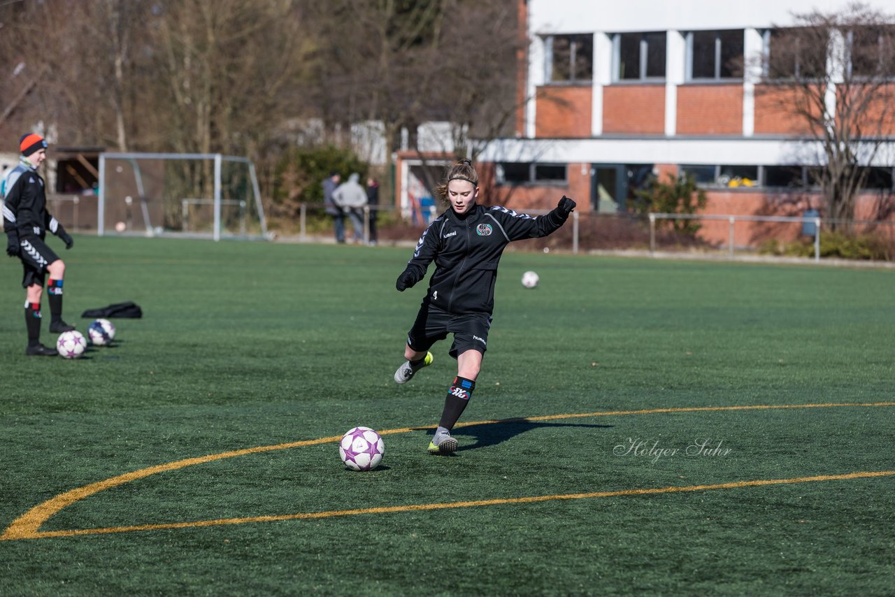 Bild 64 - B-Juniorinnen Halbfinale SVHU - Holstein Kiel : Ergebnis: 3:0